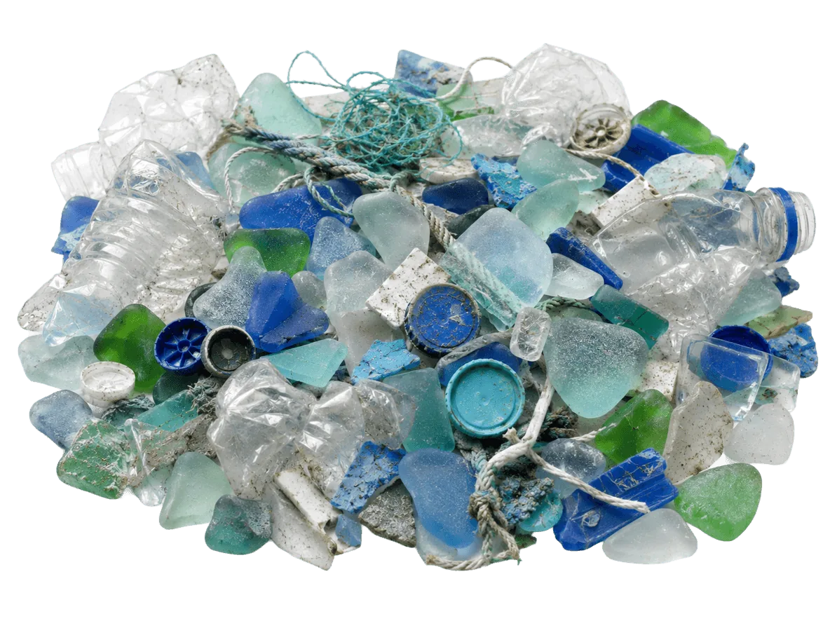 瓶やプラスチックなどの廃材